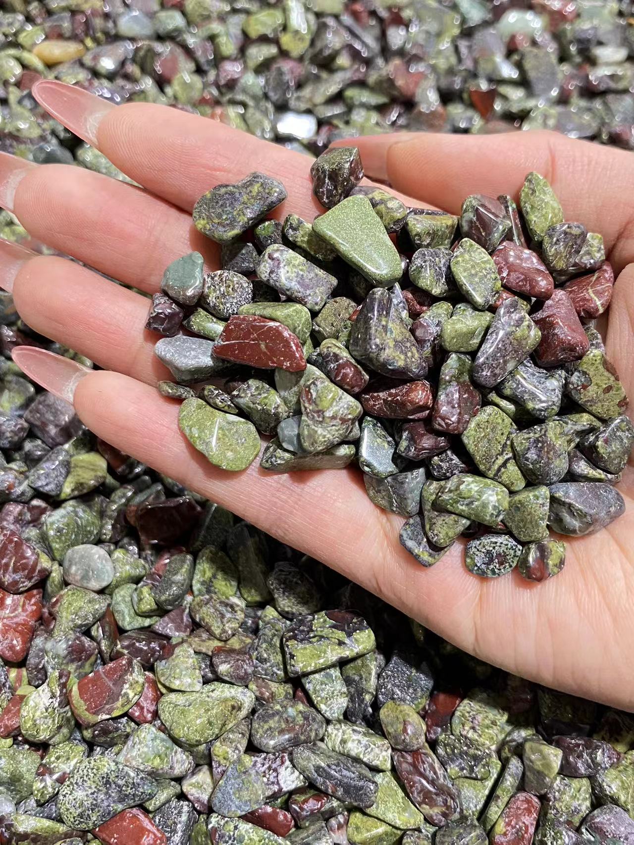 Dragon blood stone chips